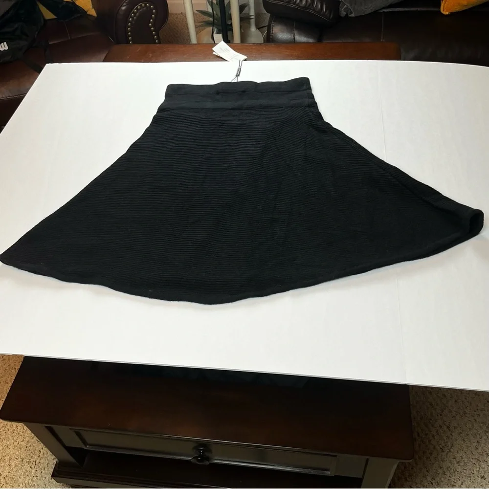 Anthropologie Tracy Reese Womens SZ Medium Black Flared Mini Skirt Knit Midi NEW
